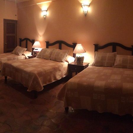 Hotel Barranca 10 San Miguel de Allende Phòng bức ảnh